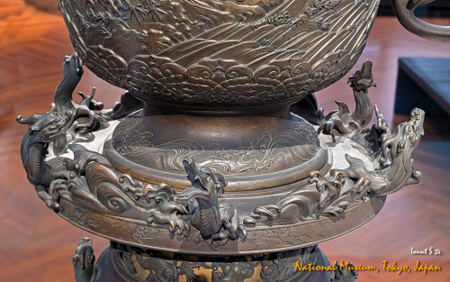 PXL 20241102 012012423.PORTRAIT.ORIGINAL