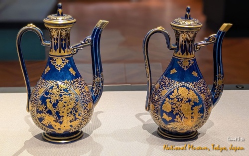 PXL 20241102 012141810.PORTRAIT