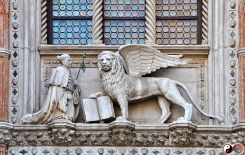 92f418 58b8114bcb4447308f2c854f57889bbe-mv2