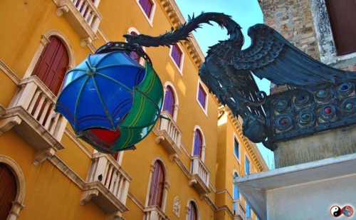 92f418 795fda364e4d4a4d8e3abc5ab9223628-mv2